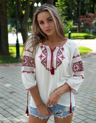 Блуза "Традиція"