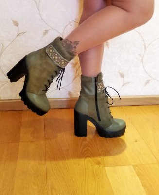 Boots "Miss"